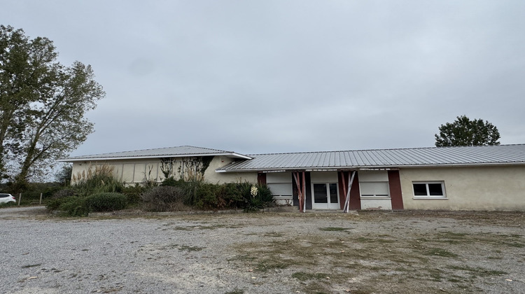 Ma-Cabane - Location Local commercial Louer, 650 m²