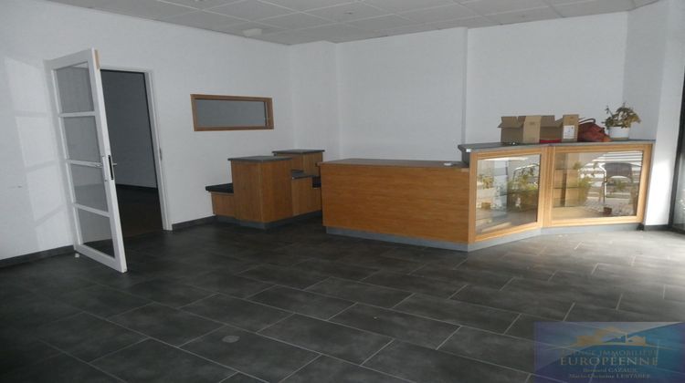 Ma-Cabane - Location Local commercial Lourdes, 67 m²