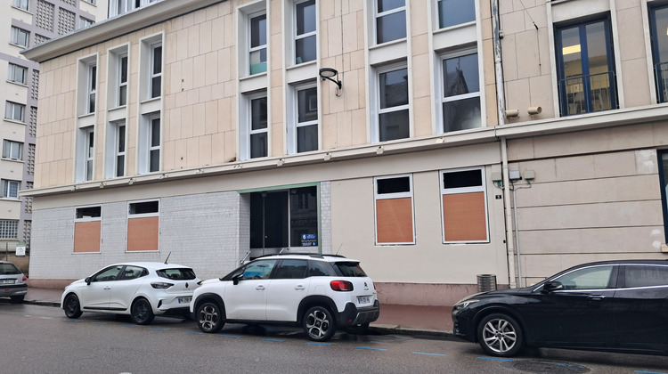Ma-Cabane - Location Local commercial Louviers, 130 m²