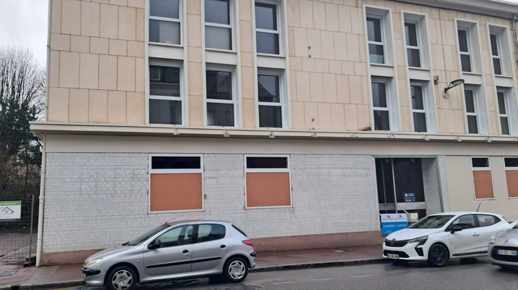 Ma-Cabane - Location Local commercial Louviers, 130 m²