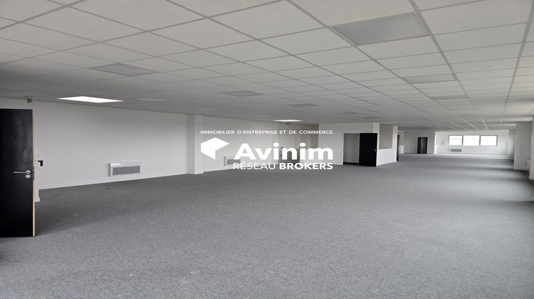 Ma-Cabane - Location Local commercial Louvres, 439 m²