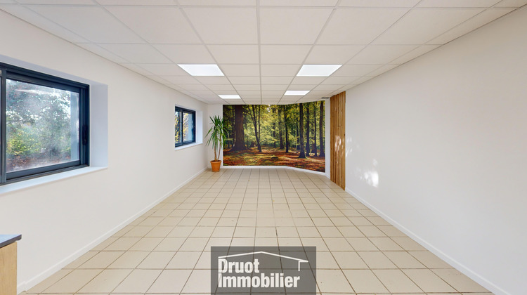 Ma-Cabane - Location Local commercial Luc-la-Primaube, 98 m²