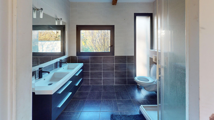 Ma-Cabane - Location Local commercial LUC-LA-PRIMAUBE, 98 m²