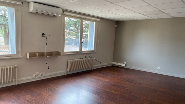 Ma-Cabane - Location Local commercial Lyon 03, 120 m²