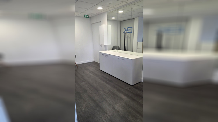 Ma-Cabane - Location Local commercial Lyon 03, 185 m²