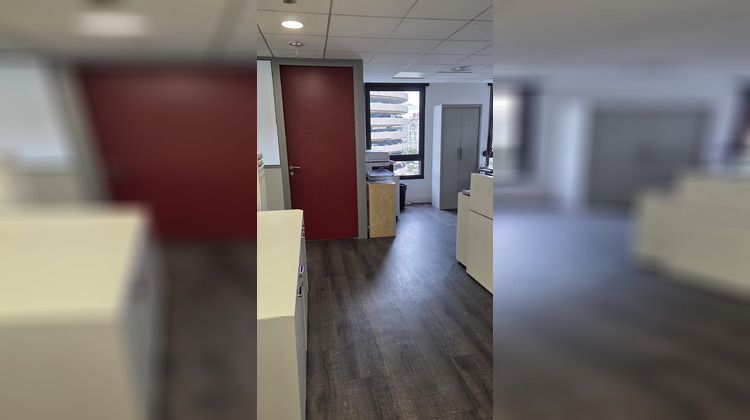 Ma-Cabane - Location Local commercial Lyon 03, 185 m²