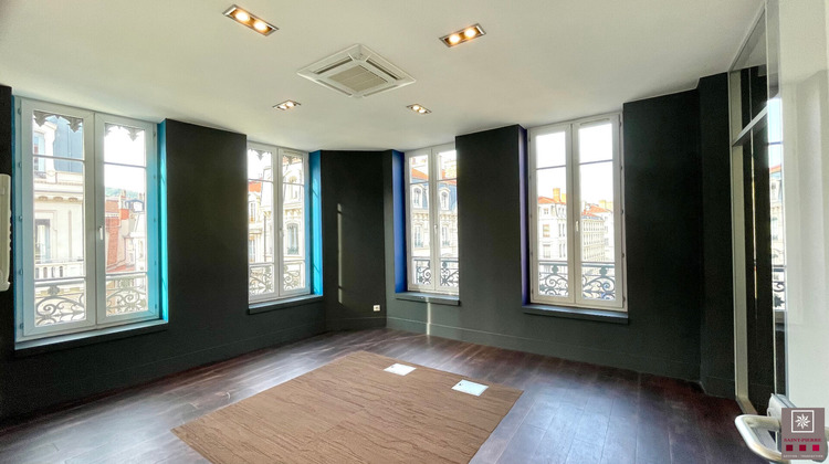 Ma-Cabane - Location Local commercial LYON 2, 130 m²