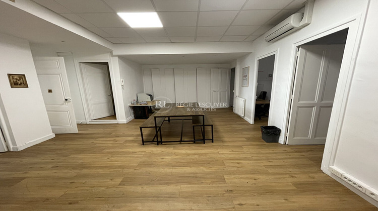 Ma-Cabane - Location Local commercial LYON 2, 116 m²