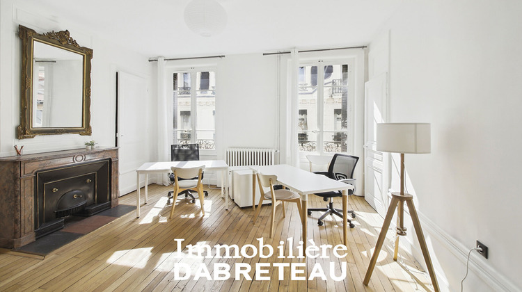 Ma-Cabane - Location Local commercial LYON 2, 101 m²