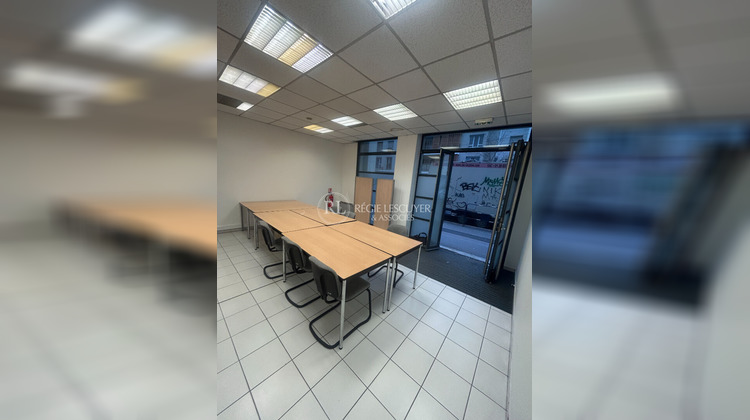 Ma-Cabane - Location Local commercial LYON 3, 210 m²