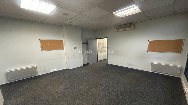 Ma-Cabane - Location Local commercial LYON 3, 210 m²