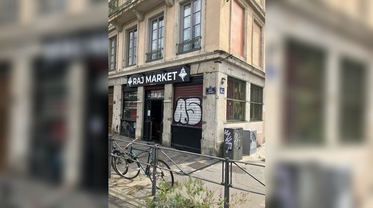 Ma-Cabane - Location Local commercial LYON 5EME ARRONDISSEMENT, 26 m²