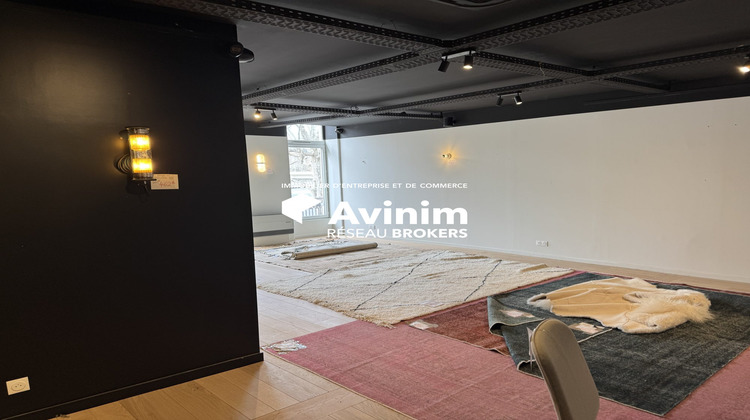 Ma-Cabane - Location Local commercial Lyon, 323 m²