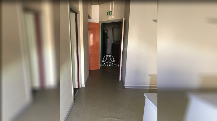 Ma-Cabane - Location Local commercial Lyon, 143 m²