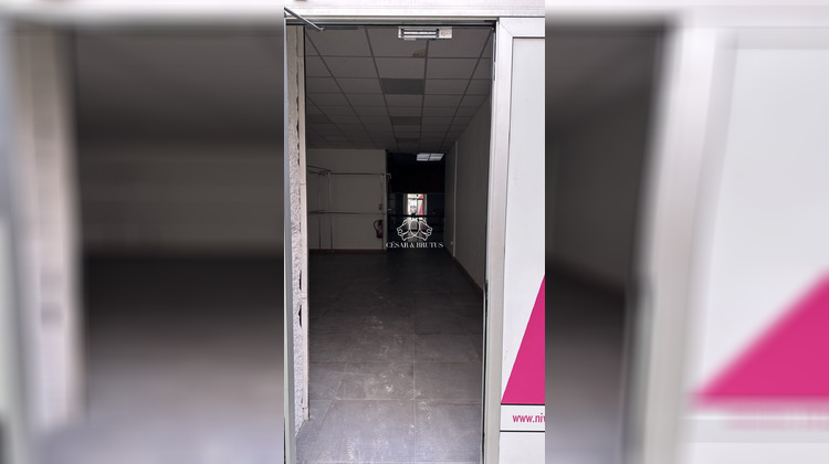 Ma-Cabane - Location Local commercial Lyon, 128 m²