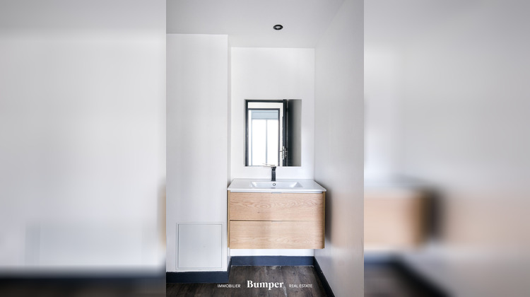 Ma-Cabane - Location Local commercial Lyon, 77 m²