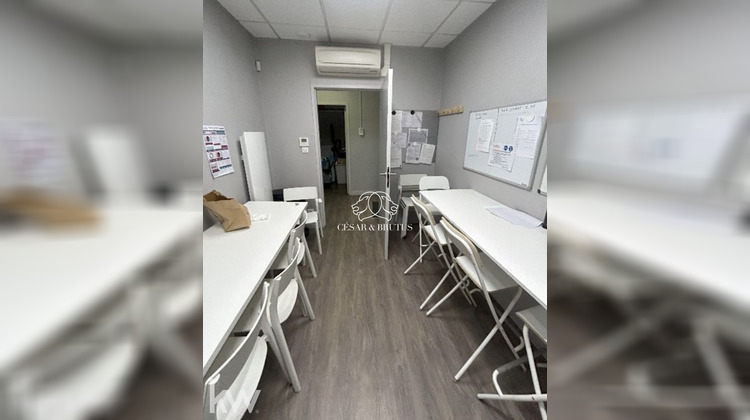 Ma-Cabane - Location Local commercial Lyon, 154 m²