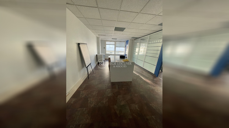 Ma-Cabane - Location Local commercial LYON 7, 90 m²