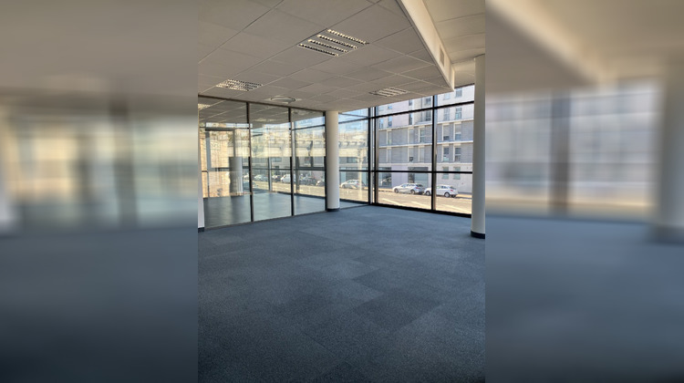 Ma-Cabane - Location Local commercial LYON 7EME ARRONDISSEMENT, 346 m²