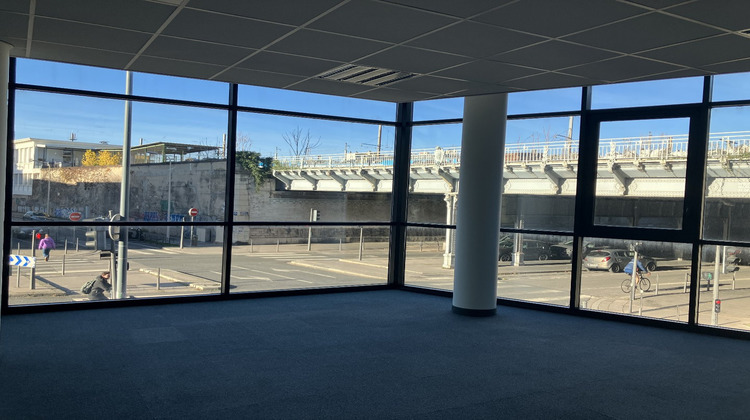 Ma-Cabane - Location Local commercial LYON 7EME ARRONDISSEMENT, 346 m²