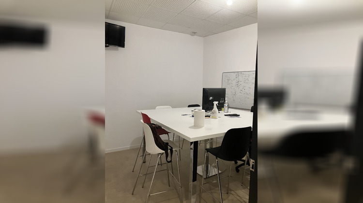 Ma-Cabane - Location Local commercial LYON 7EME ARRONDISSEMENT, 78 m²