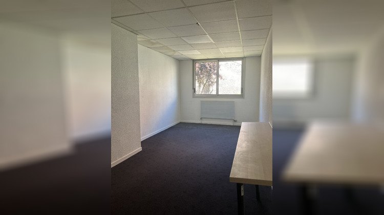 Ma-Cabane - Location Local commercial LYON 7EME ARRONDISSEMENT, 26 m²