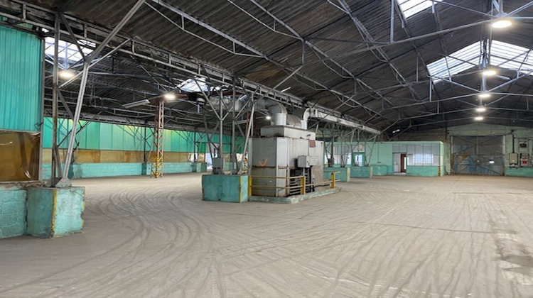 Ma-Cabane - Location Local commercial MABLY, 2440 m²