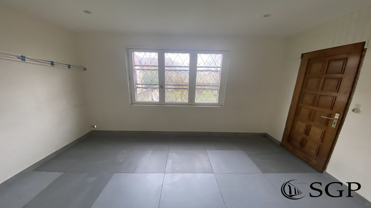 Ma-Cabane - Location Local commercial Magny-les-Hameaux, 65 m²