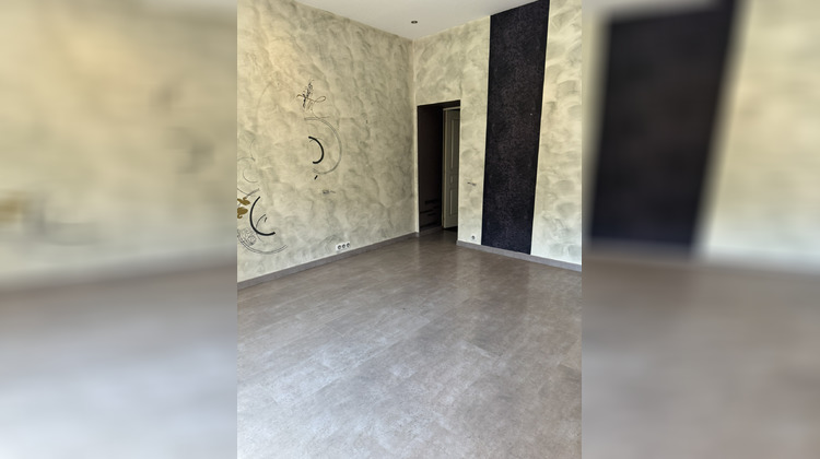 Ma-Cabane - Location Local commercial Mandeure, 68 m²