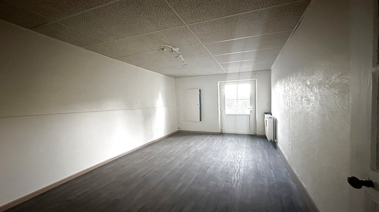 Ma-Cabane - Location Local commercial Marcigny, 50 m²