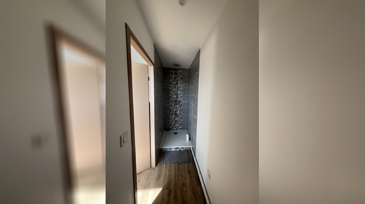Ma-Cabane - Location Local commercial Marcilly-le-Châtel, 110 m²