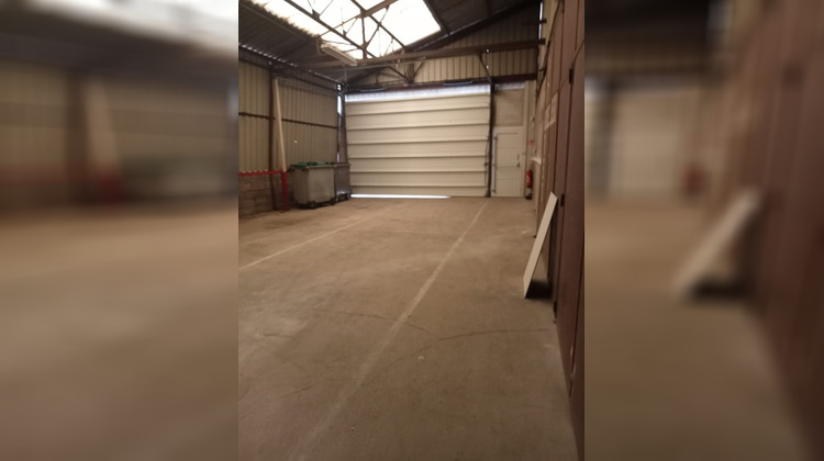 Ma-Cabane - Location Local commercial MARGNY-LES-COMPIEGNE, 640 m²