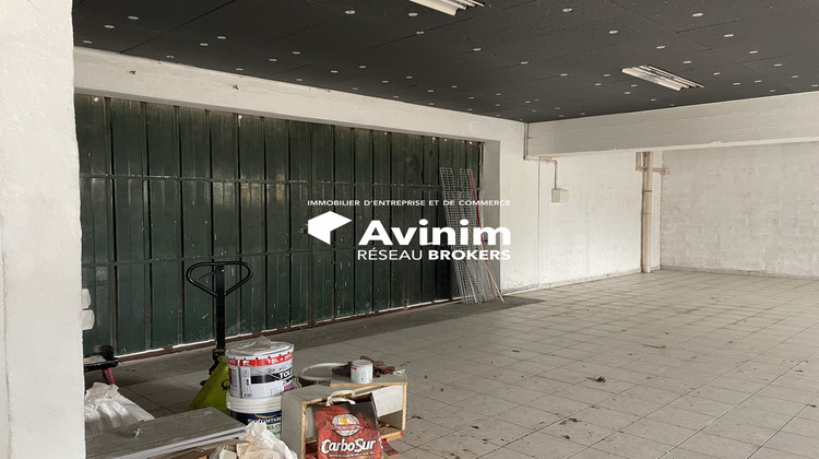 Ma-Cabane - Location Local commercial Marignane, 130 m²