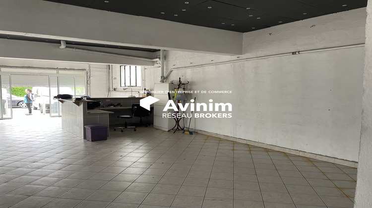 Ma-Cabane - Location Local commercial Marignane, 130 m²