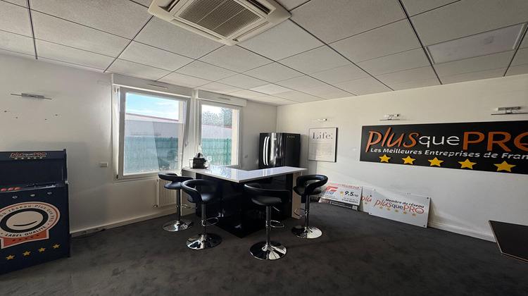 Ma-Cabane - Location Local commercial MARLY, 160 m²