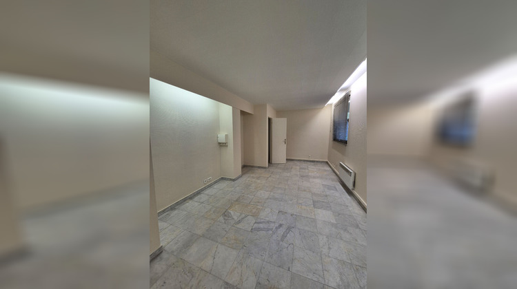 Ma-Cabane - Location Local commercial MARLY-LE-ROI, 45 m²