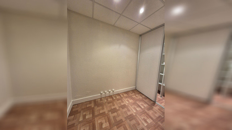 Ma-Cabane - Location Local commercial MARLY-LE-ROI, 45 m²