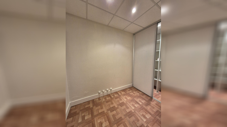 Ma-Cabane - Location Local commercial MARLY-LE-ROI, 45 m²