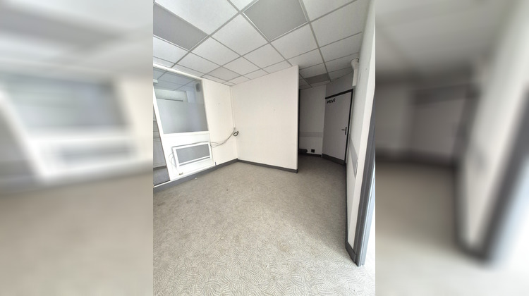 Ma-Cabane - Location Local commercial Marquise, 52 m²