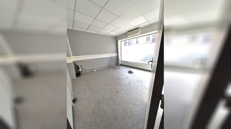 Ma-Cabane - Location Local commercial Marquise, 52 m²