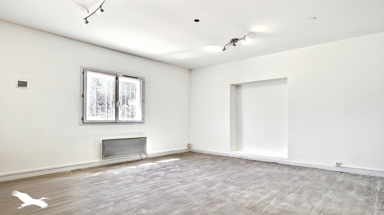 Ma-Cabane - Location Local commercial MARSEILLE 11, 320 m²