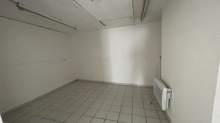 Ma-Cabane - Location Local commercial MARSEILLE 12, 38 m²