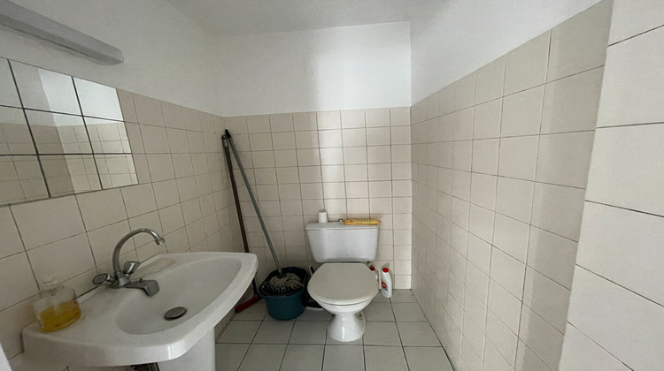 Ma-Cabane - Location Local commercial MARSEILLE 12, 38 m²
