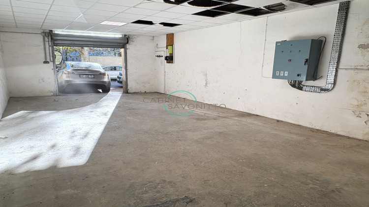 Ma-Cabane - Location Local commercial Marseille, 210 m²