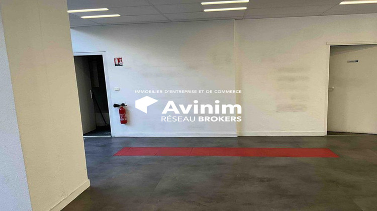Ma-Cabane - Location Local commercial Marseille, 875 m²
