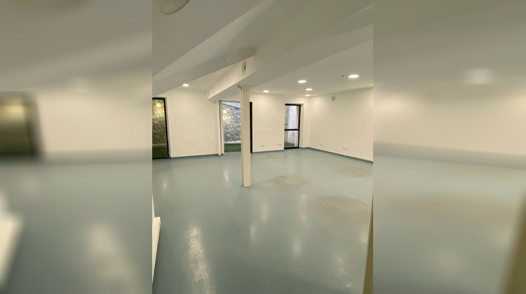 Ma-Cabane - Location Local commercial Marseille, 143 m²