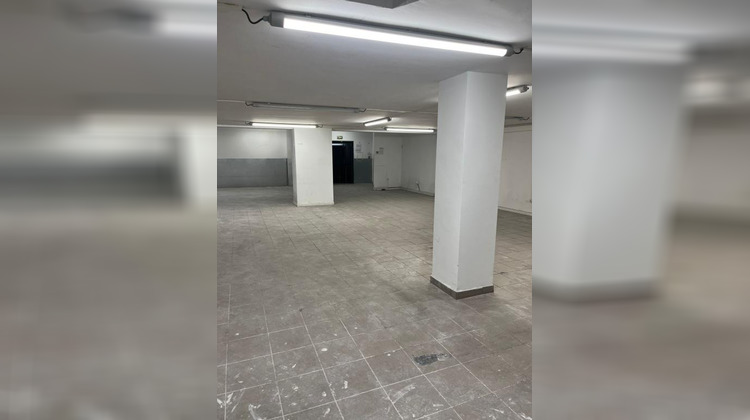Ma-Cabane - Location Local commercial Marseille, 684 m²