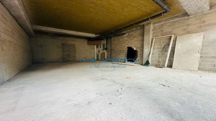 Ma-Cabane - Location Local commercial Marseille, 73 m²
