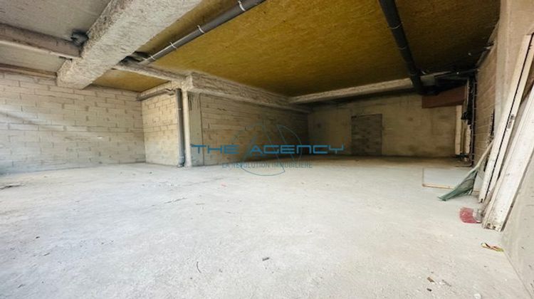 Ma-Cabane - Location Local commercial Marseille, 73 m²