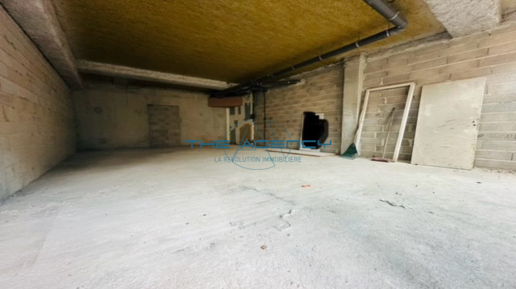 Ma-Cabane - Location Local commercial Marseille, 73 m²